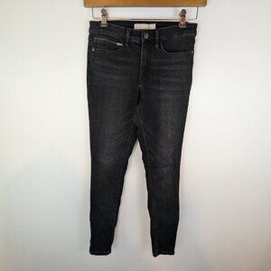 Athleta Sculptek Ultra Skinny Jean, Sz 4